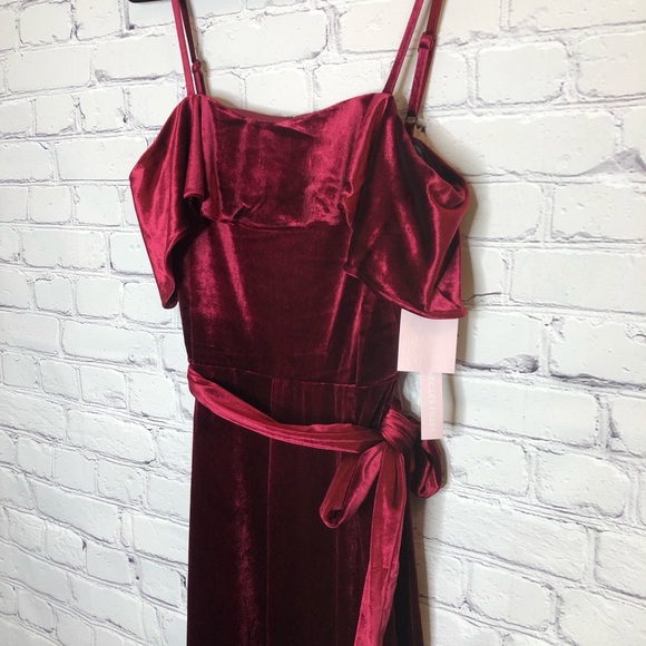 AVEC LES FILLES Cropped Velvet Jumpsuit - Picture 5 of 8